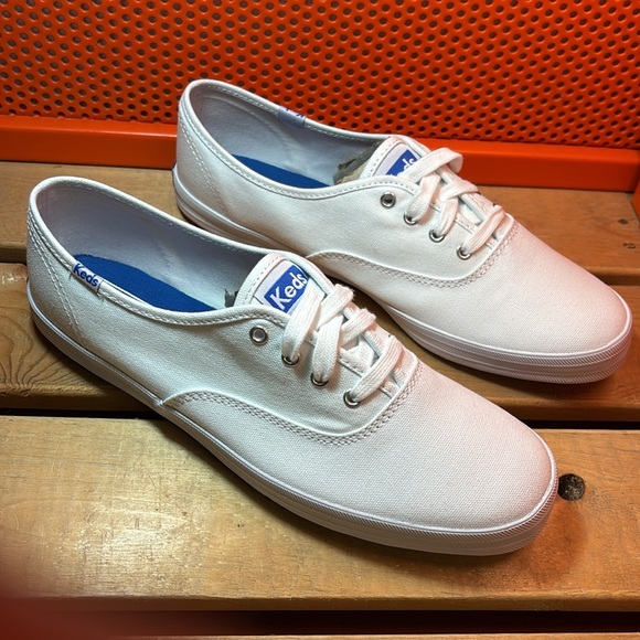 Keds Women's Champion Originals in White - Picture 6 of 9